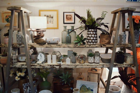 DBar Gallery - Surfers Gold Coast 0