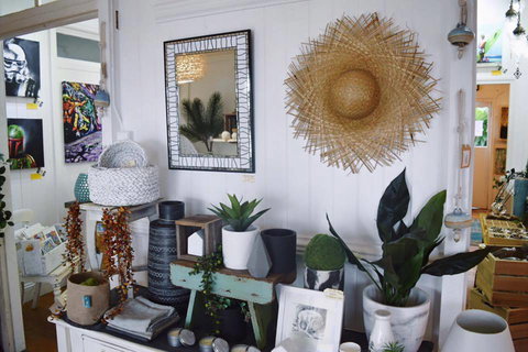 DBar Gallery - Surfers Gold Coast 1