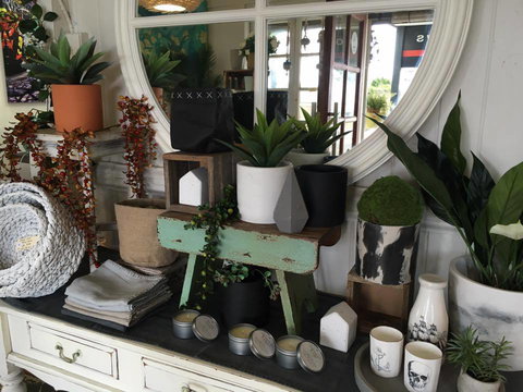 DBar Gallery - Surfers Gold Coast 2