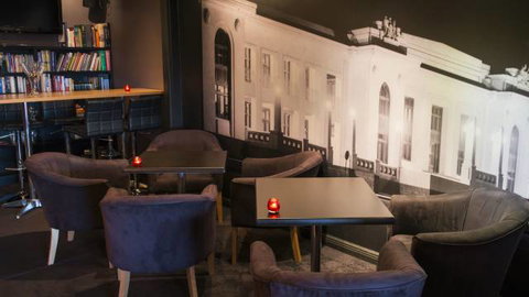 Polit Bar - Surfers Gold Coast 0