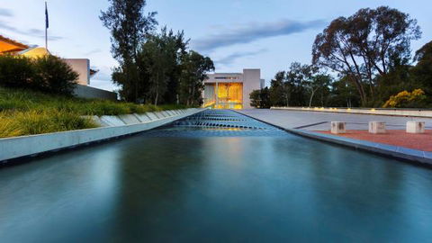 High Court Of Australia - Surfers Gold Coast 0