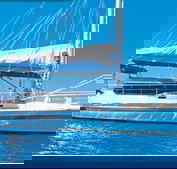 Macrista Luxury Charters - Surfers Gold Coast