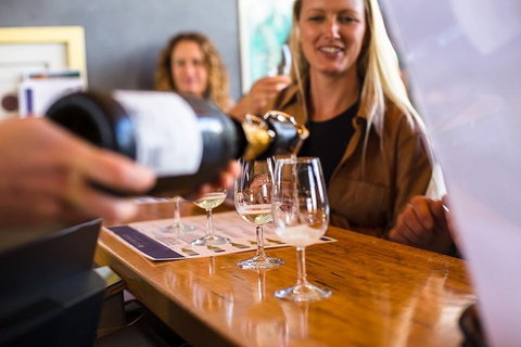 Half Day Gourmet Wine Tour - Surfers Gold Coast 1