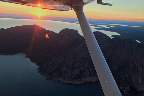 Freycinet Peninsula Or Wineglass Bay Scenic Flight - Surfers Gold Coast 1