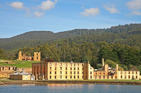 Hobart Shore Excursion: Scenic Highlights Tour - Surfers Gold Coast 4