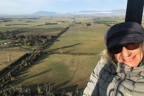 Hot Air Balloon Tasmania - Surfers Gold Coast 4