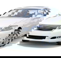 Transfer in private vehicle from Adelaide Downtown to Adelaide Airport - Surfers Gold Coast
