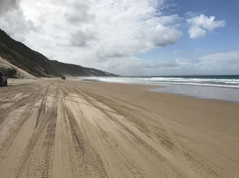 5-Day Fraser Island And Great Barrier Reef Tour - Surfers Gold Coast 2