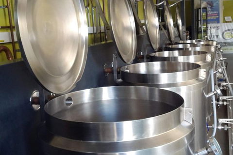 Mackay Aussie Farm & Drinks Tour - Surfers Gold Coast 1