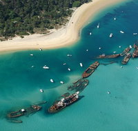2-Day Moreton Island 4WD Camping Tour from Brisbane - Surfers Gold Coast