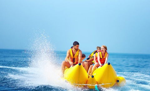 Banana Boat Ride From Airlie Beach - Surfers Gold Coast 0