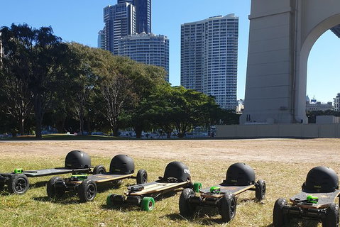 E-Skate Experience - Brisbane River - Surfers Gold Coast 1