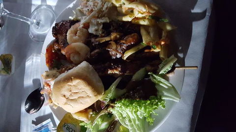 Uluru (Ayers Rock) Sunset With Outback Barbecue Dinner And Star Tour - Surfers Gold Coast 3