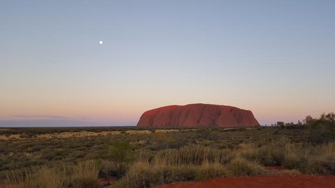 Uluru (Ayers Rock) Sunset With Outback Barbecue Dinner And Star Tour - Surfers Gold Coast 2