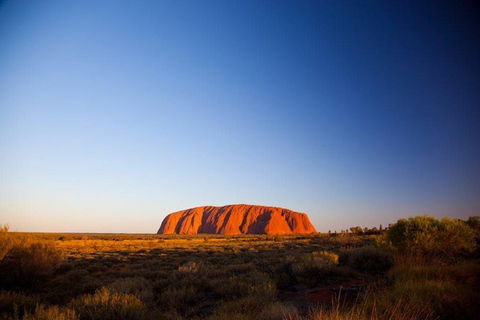 One-Way Transfer From Alice Springs To Yulara - Surfers Gold Coast 0