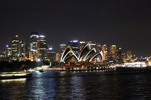 Sydney Harbour Dinner Cruise - Surfers Gold Coast 21