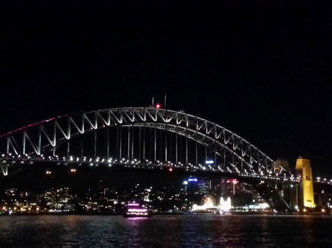Sydney Harbour Dinner Cruise - Surfers Gold Coast 12