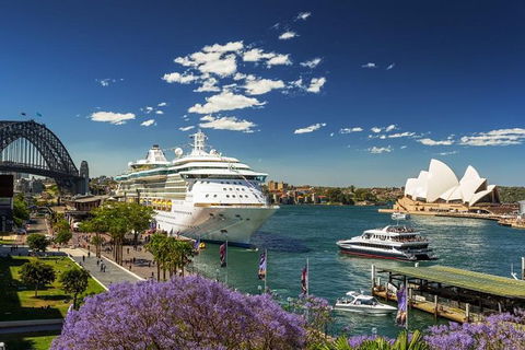 Sydney Private Day Tours | Main Attractions And Highlights | 6 Hour Private Tour - Surfers Gold Coast 6