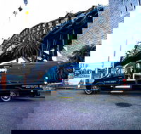 Private Party Limo Sydney Attractions Tour With a Difference - Surfers Gold Coast