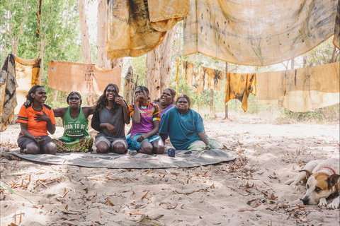 Anindilyakwa Arts, Groote Eylandt - Surfers Gold Coast 0