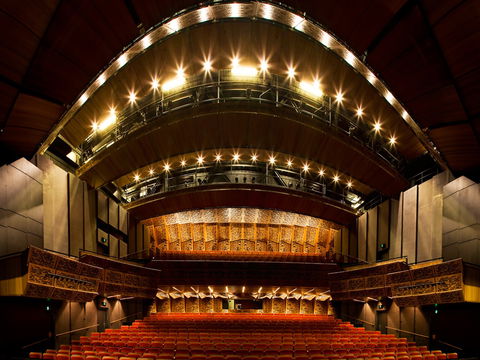 Glasshouse - Surfers Gold Coast 1