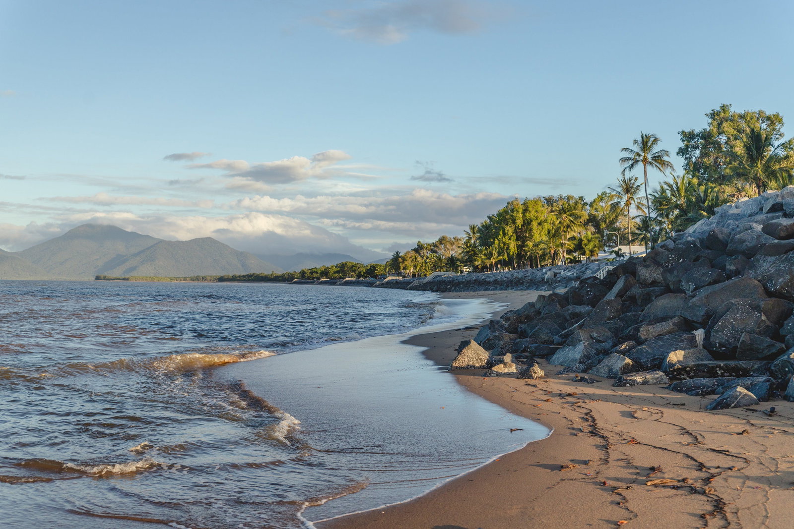 Machans Beach QLD Surfers Gold Coast
