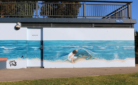 Shoalhaven Toilet Mural Tour - Surfers Gold Coast 0