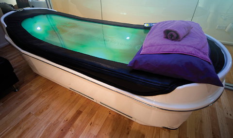 Club MMM! Day Spa - Surfers Gold Coast 1