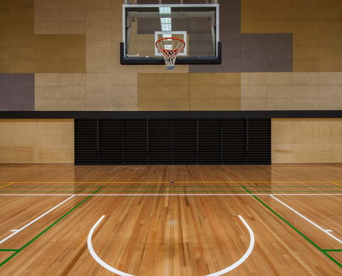 Eagle Stadium - Surfers Gold Coast 0