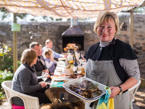 Hutton Vale Farm - Surfers Gold Coast 0