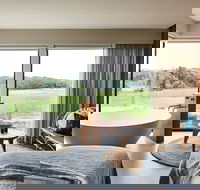 Lon Spa - Surfers Gold Coast