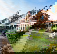 Rippon Lea Estate - Surfers Gold Coast