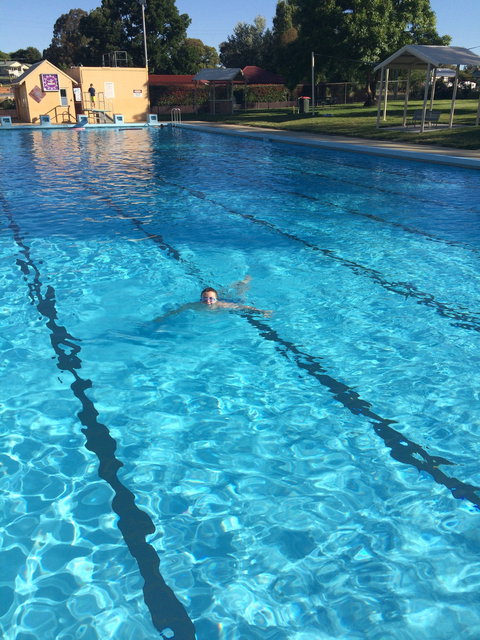 Crookwell Pool - Surfers Gold Coast 1