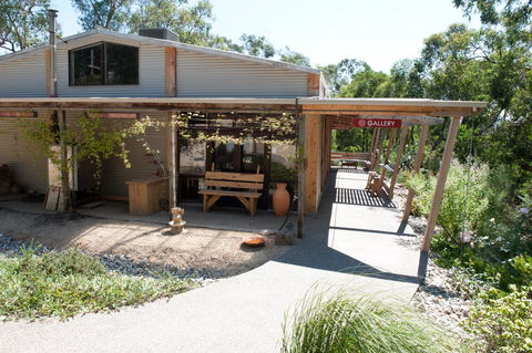 Marion Rosetzky Gallery - Surfers Gold Coast 0