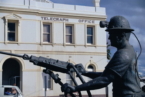 Miners Monument - Surfers Gold Coast 0