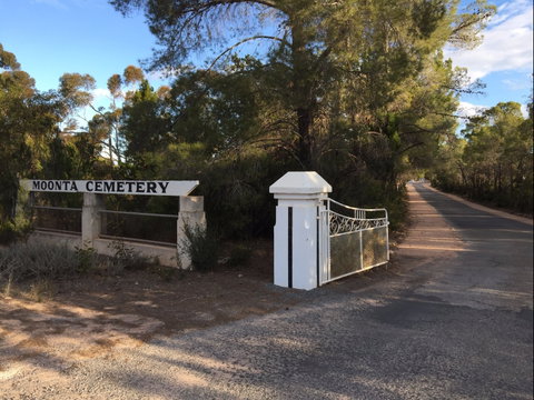 Moonta Cemetery - Surfers Gold Coast 0