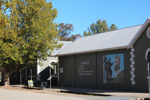 Ned Kelly Touring Route - Benalla - Surfers Gold Coast 1