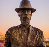 Paddy Hannan's Statue - Surfers Gold Coast