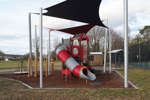 Braidwood Recreation Grounds And Playground - Surfers Gold Coast 0