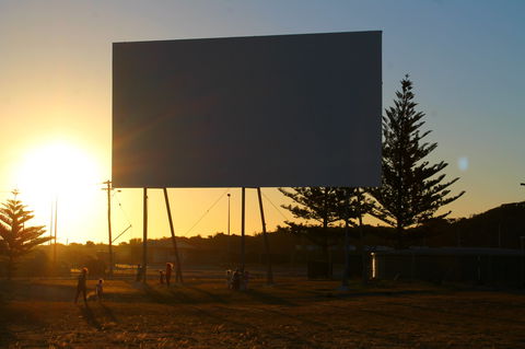Dongara Denison Drive-Ins - Surfers Gold Coast 0