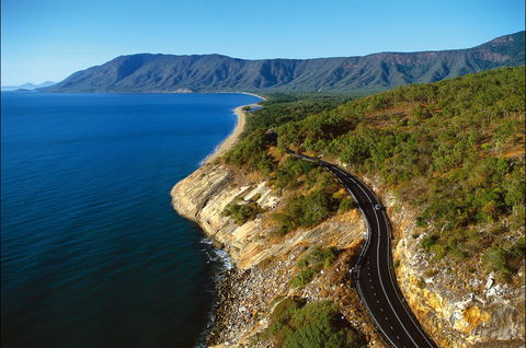 Great Barrier Reef Drive - Surfers Gold Coast 0
