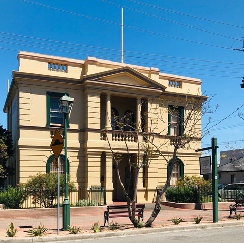 Illawarra Museum Wollongong - Surfers Gold Coast 0