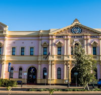Kalgoorlie Town Hall - Surfers Gold Coast