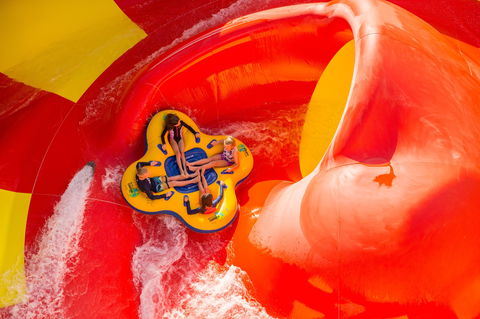 Raging Waters Sydney - Surfers Gold Coast 0