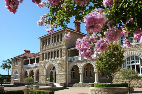 The Perth Mint - Surfers Gold Coast 2
