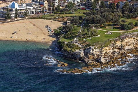 Giles Baths - Surfers Gold Coast 0
