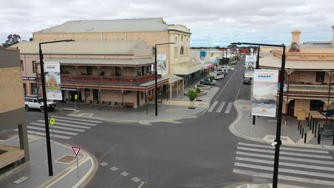 Kadina Shopping - Surfers Gold Coast 0