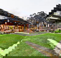 Lakeside Function Centre - Eight Willows Retreat - Surfers Gold Coast