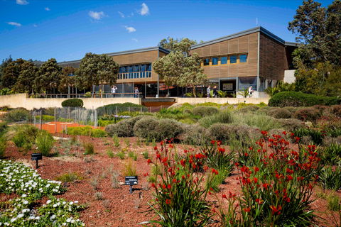 Royal Botanic Gardens Victoria, Cranbourne Gardens - Surfers Gold Coast 2