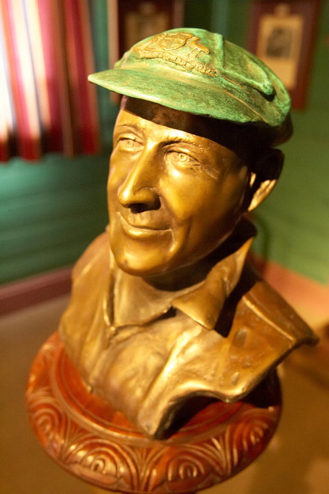 Cootamundra Cricketing Exploration - Surfers Gold Coast 1